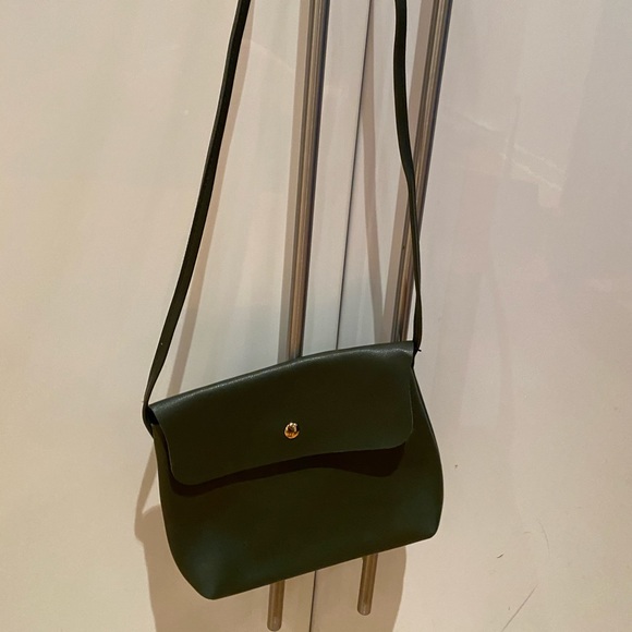 Khaki Green Shoulder Bag from Cotton On (Australian store). Tag still on. - Picture 1 of 7